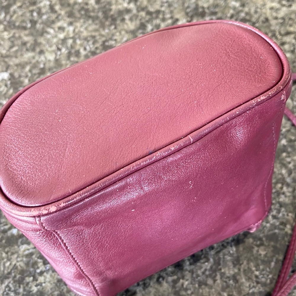 VINTAGE ANNE KLEIN II CROSS BODY BURGUNDY SMALL HANDBAG - Picture 9 of 11